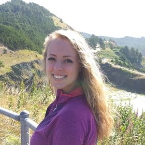 Meet your Posher, Isabel